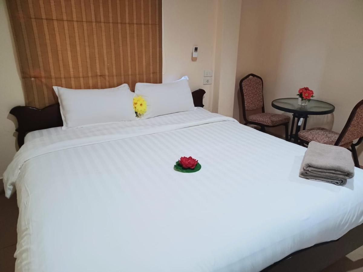 Happy Holidays Hotel Patong المظهر الخارجي الصورة